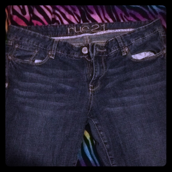 Rue 21 jeans. - Picture 1 of 2